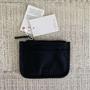 Lululemon True identity Card Case, Black